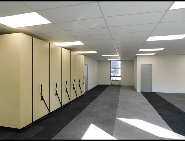 2,001M² OFFICE TO LET IN ROSEBANK